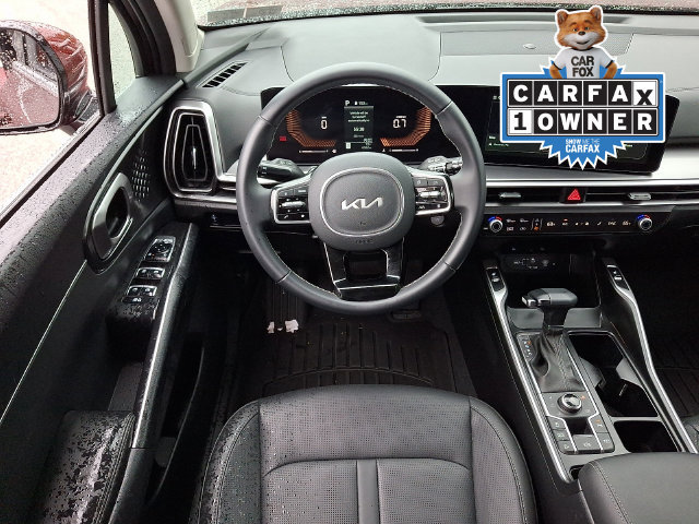 Used 2025 Kia Sorento S AWD/4WD image 2