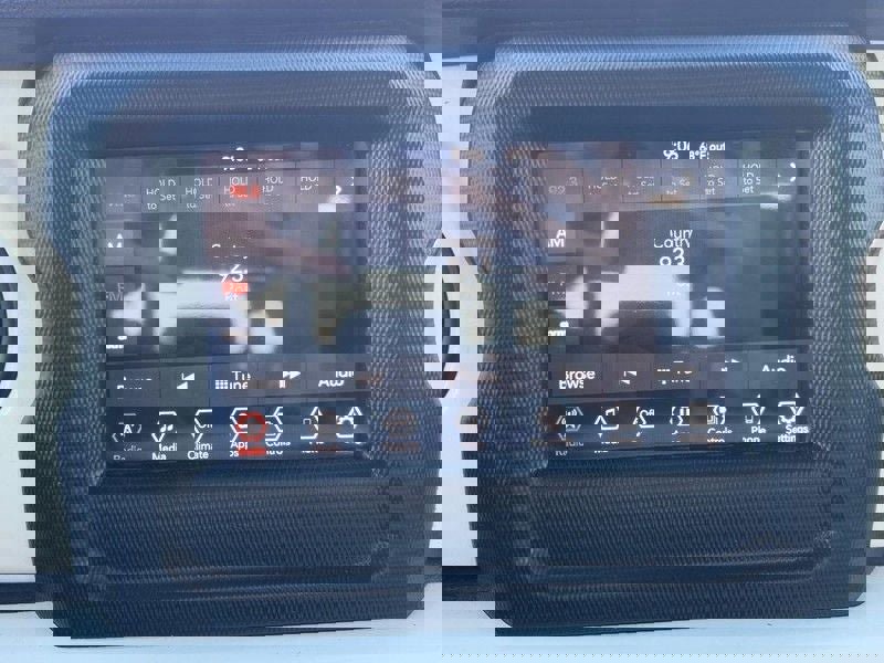 Used 2021 Jeep Gladiator Sport image 20