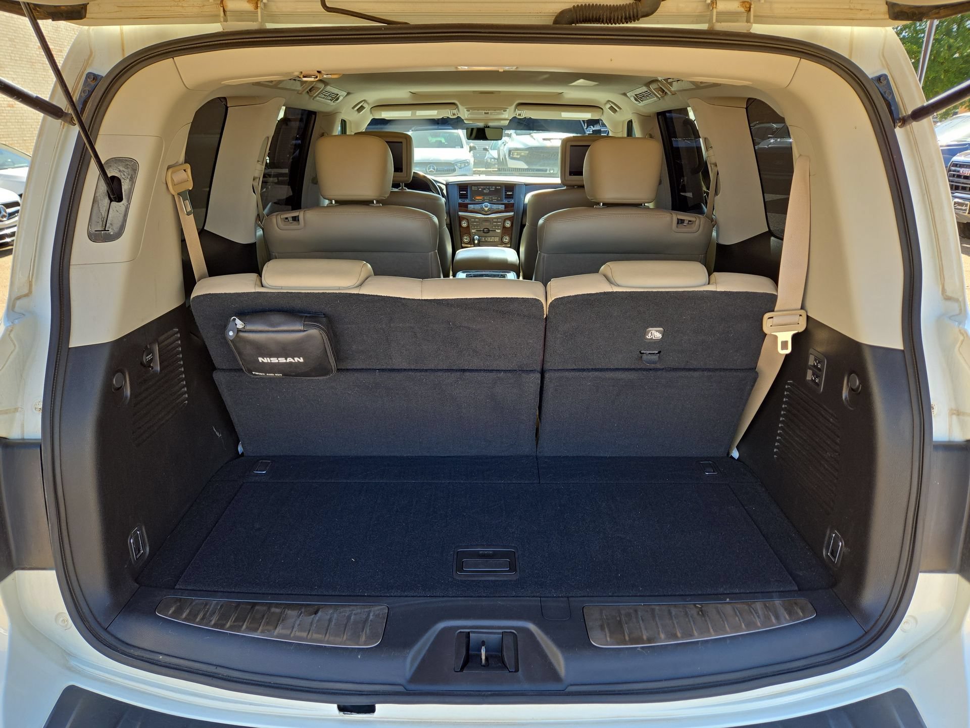 Used 2020 Nissan Armada Platinum w/ Captain's Chairs Package AWD/4WD image 12
