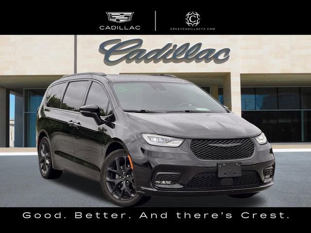 Used 2025 Chrysler Pacifica Limited
