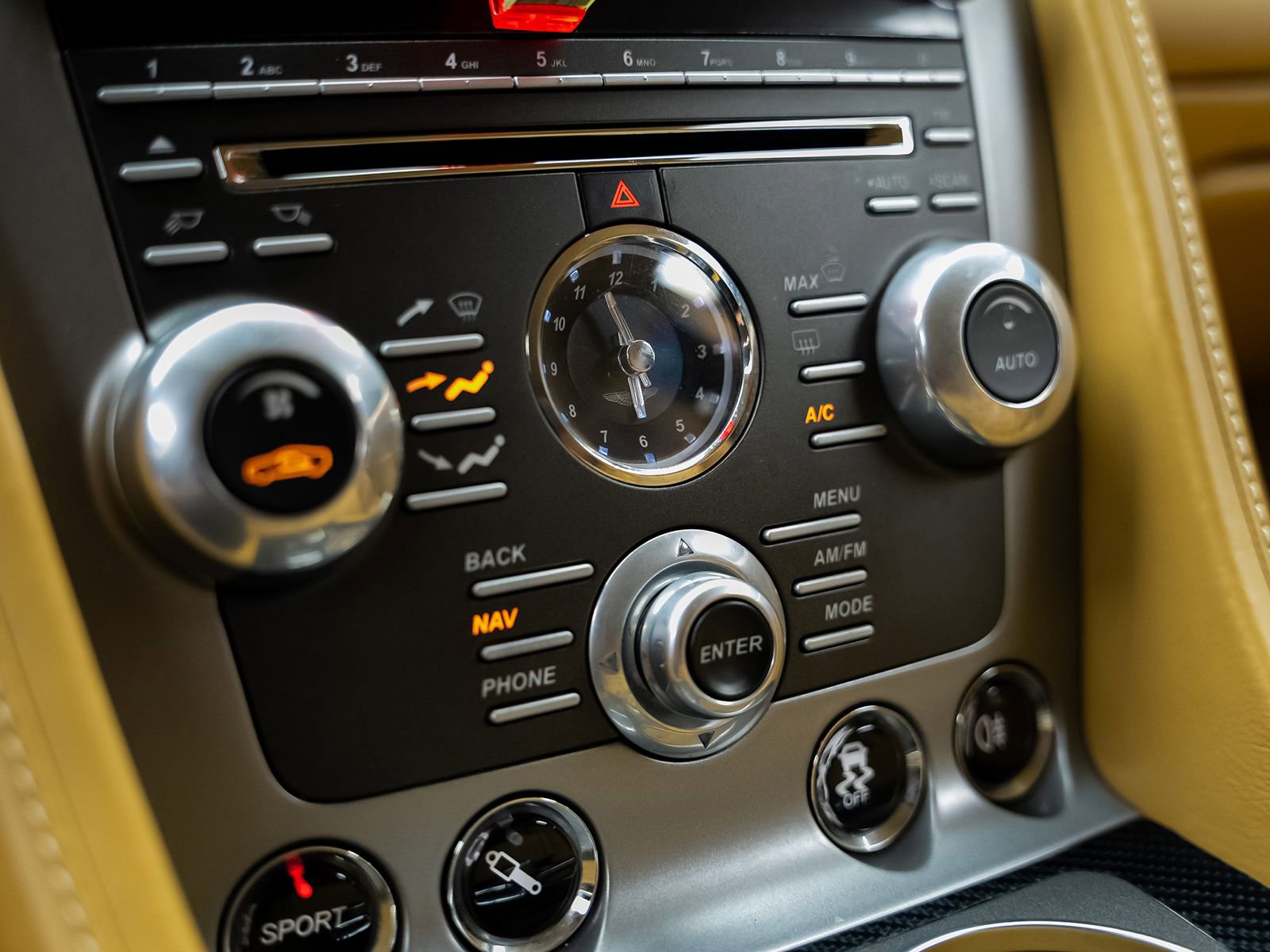 Used 2015 Aston Martin Rapide S RWD image 51