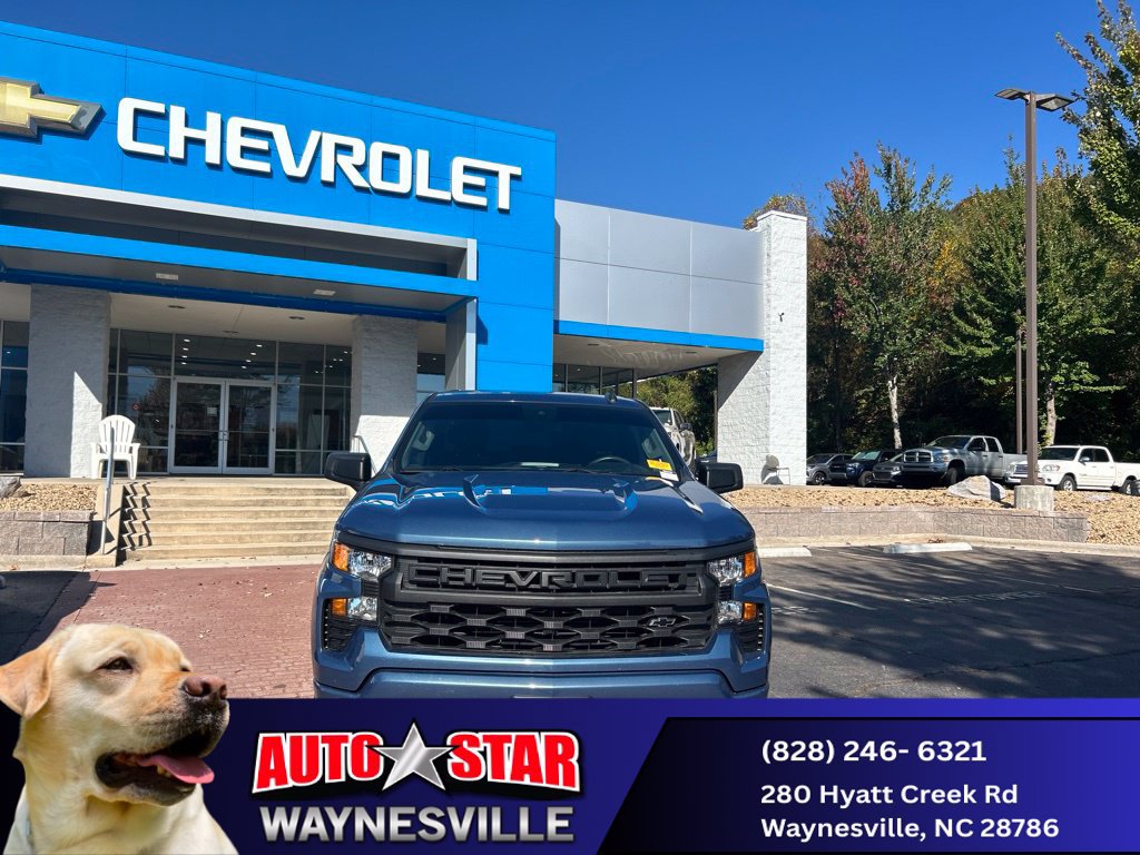 Used 2024 Chevrolet Silverado 1500 Custom w/ LPO, Dark Essentials Package AWD/4WD image 2
