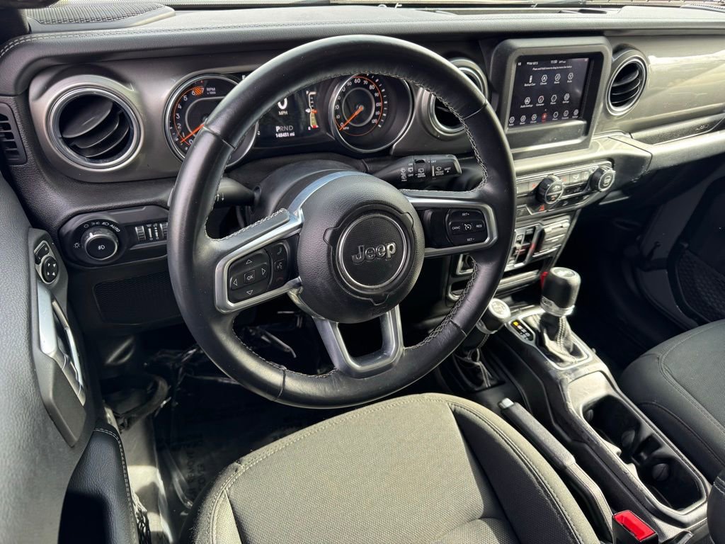 Used 2019 Jeep Wrangler Unlimited Sahara image 24