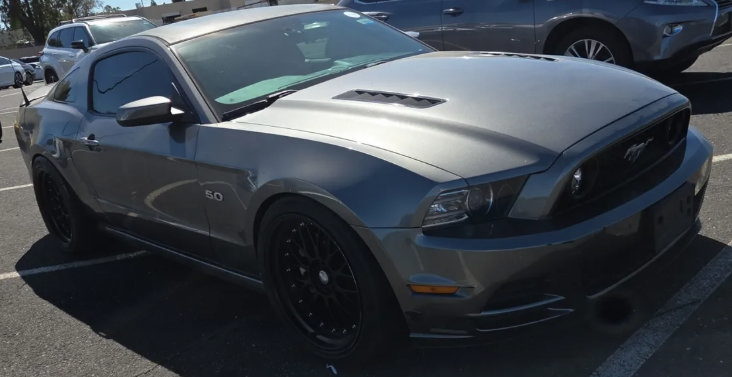 Used 2014 Ford Mustang GT Premium w/ Comfort Package RWD image 1