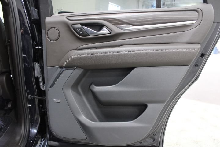 Used 2023 GMC Yukon Denali AWD/4WD image 26