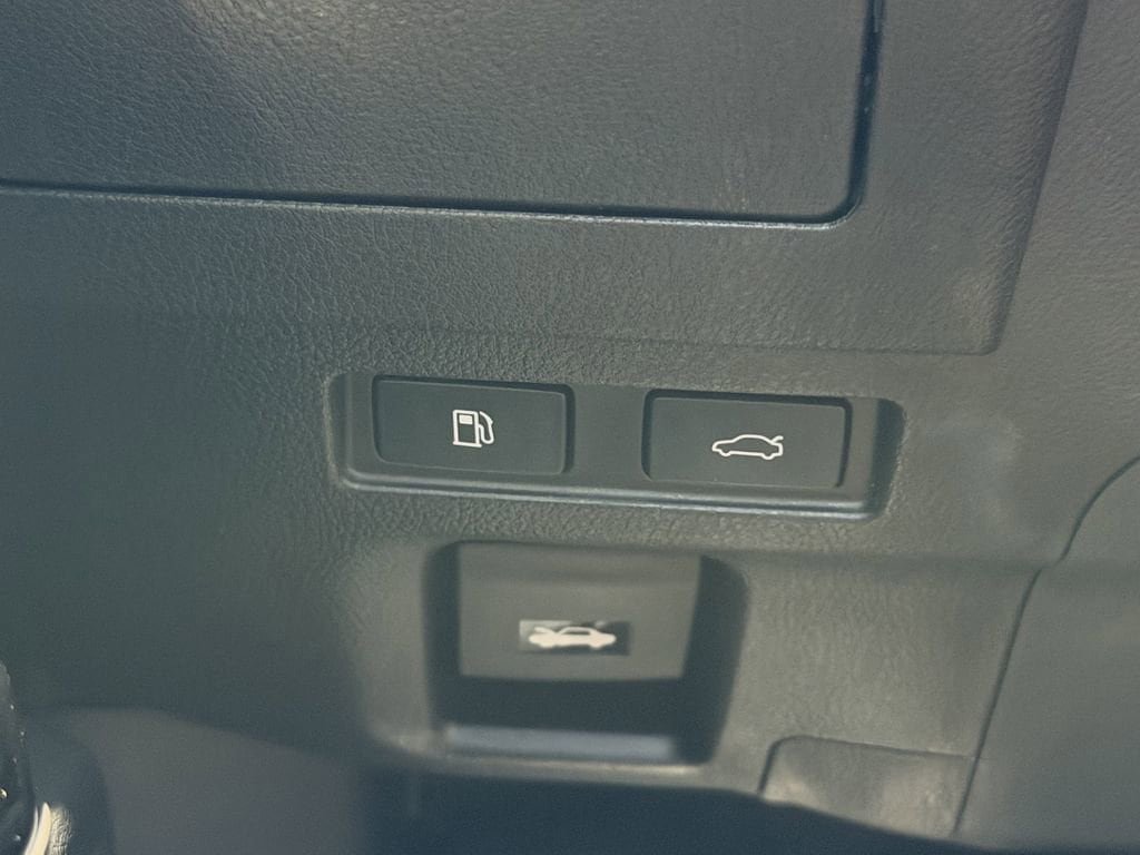 Used 2024 Lexus ES 350 w/ Technology Package FWD image 29
