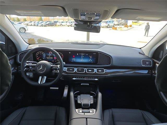 Certified 2026 Mercedes-Benz GLS 450 4MATIC image 22