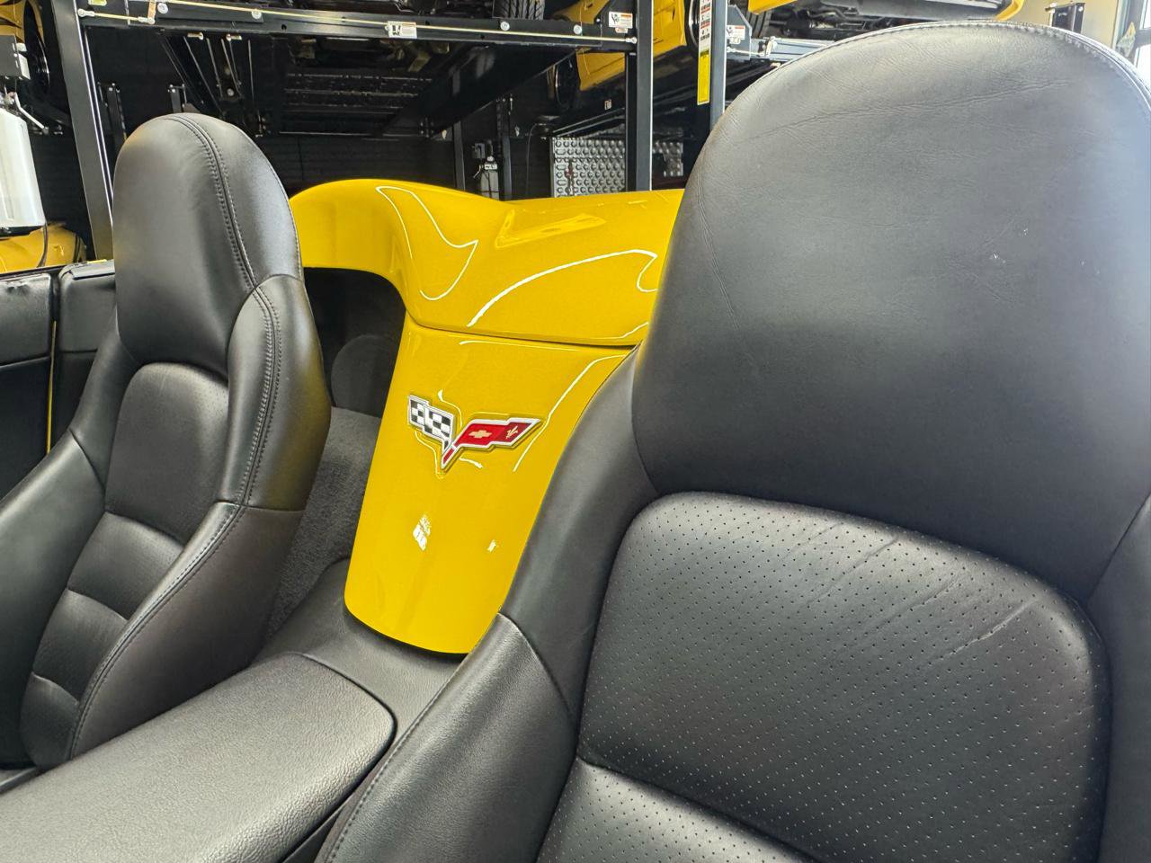 Used 2006 Chevrolet Corvette Convertible w/ Preferred Equipment Group image 54