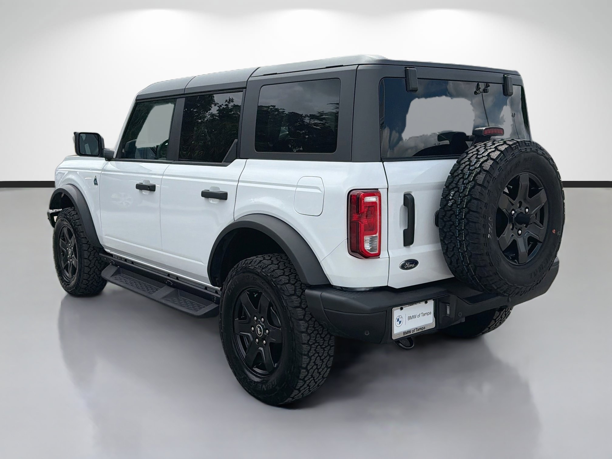 Used 2024 Ford Bronco Black Diamond AWD/4WD image 5