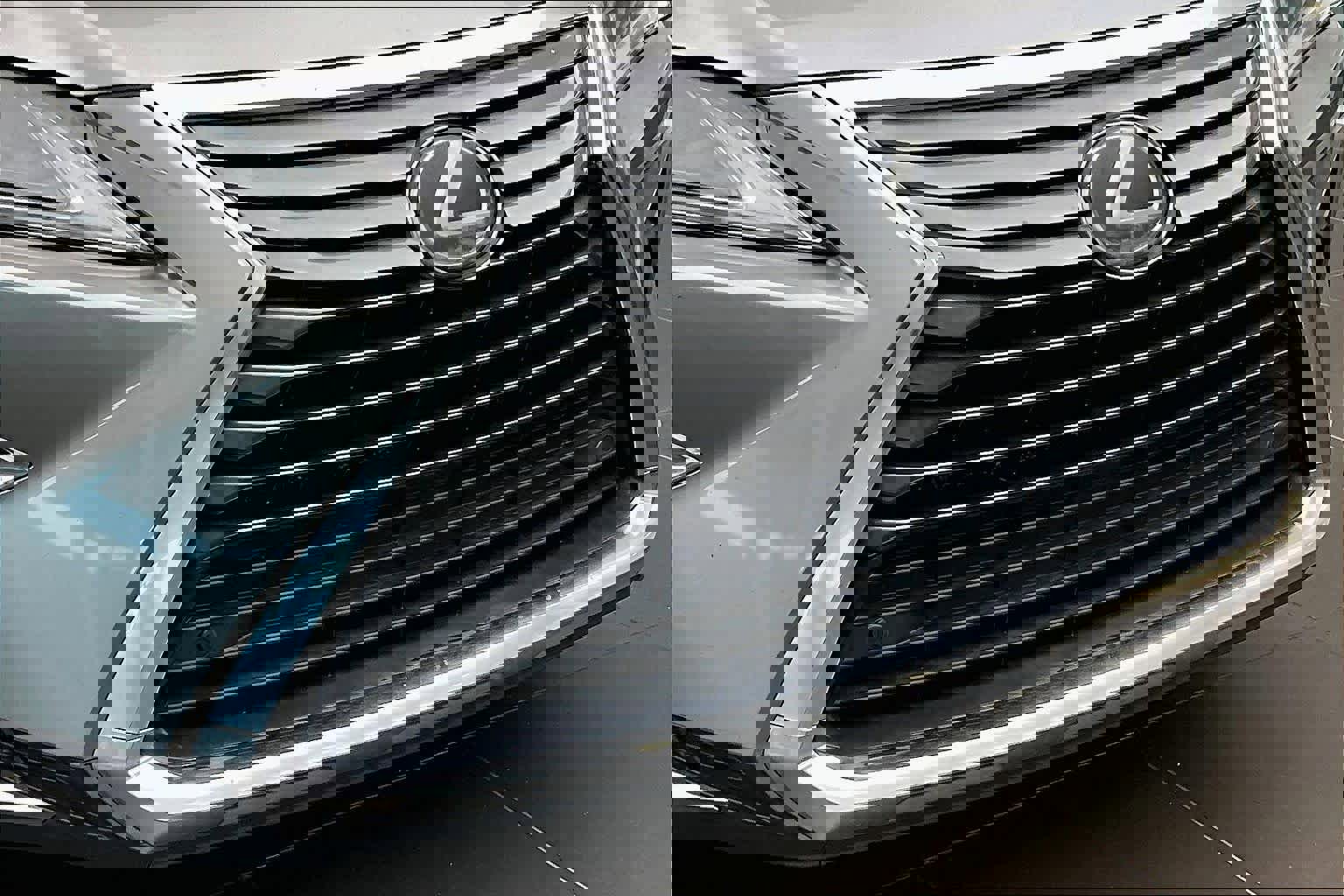 Used 2017 Lexus RX 350 w/ Premium Package image 31