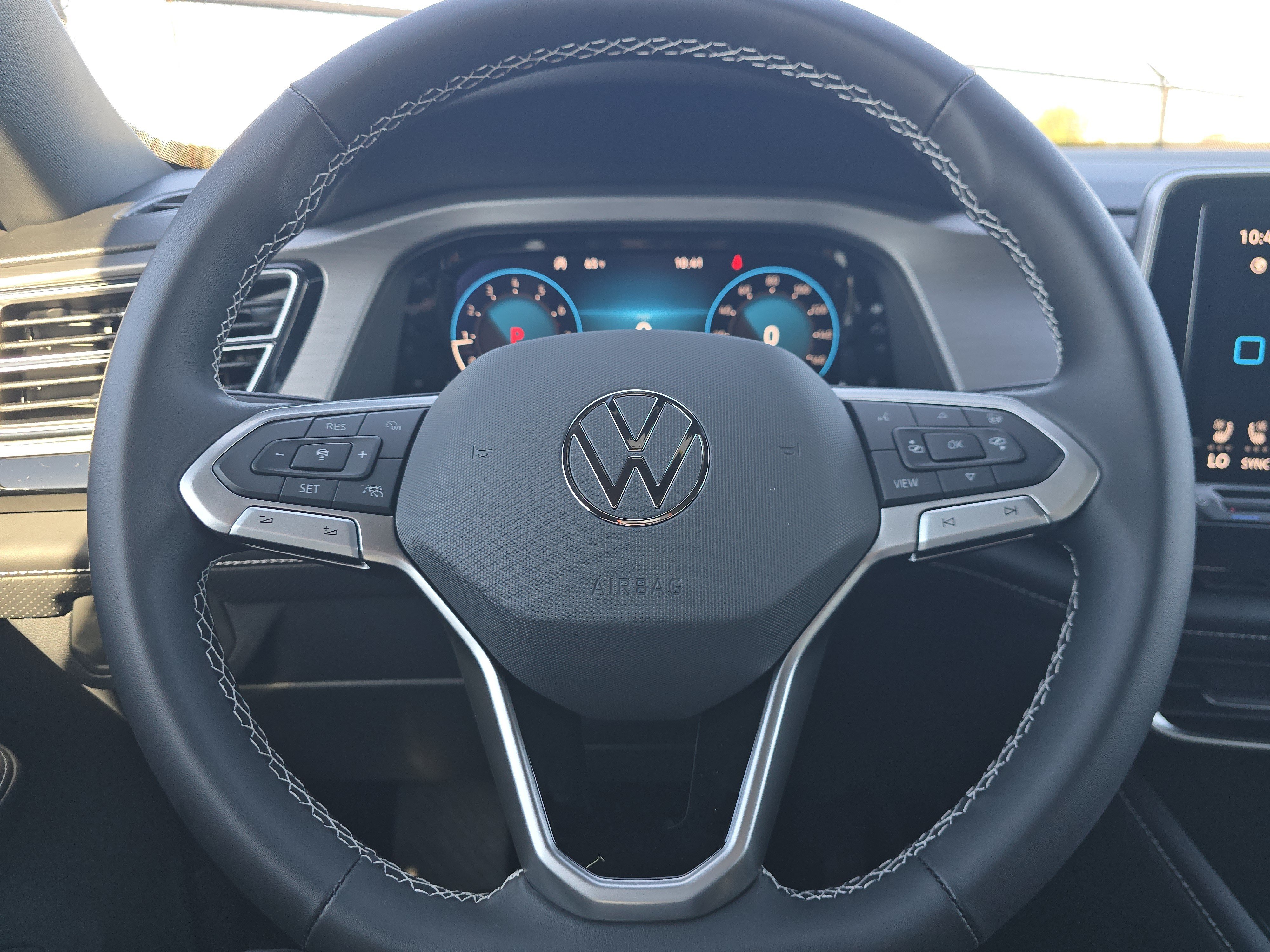 New 2026 Volkswagen Atlas Cross Sport SE AWD/4WD image 23