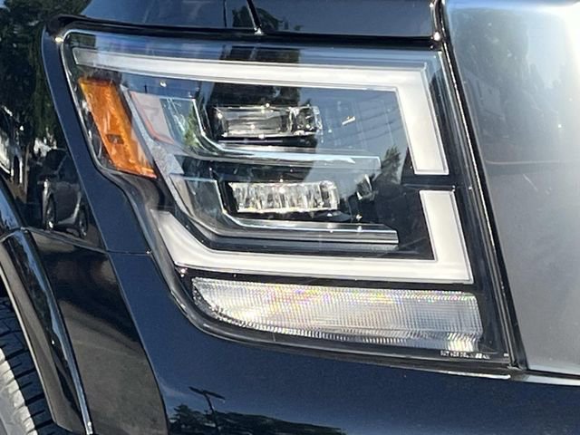 Used 2021 Nissan Titan Platinum Reserve w/ Moonroof Package AWD/4WD image 9