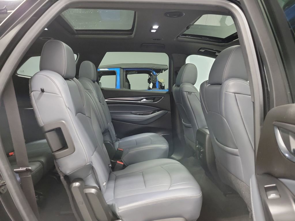 Used 2023 Buick Enclave Essence w/ Experience Buick Package AWD/4WD image 18