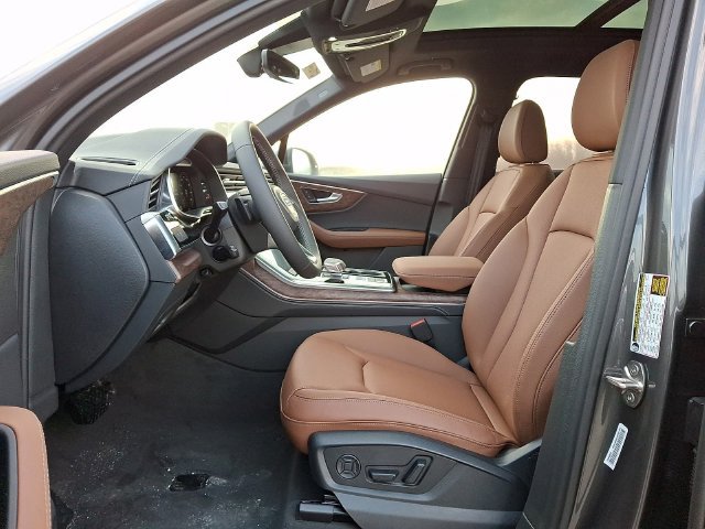 Certified 2026 Audi Q7 2.0T Premium Plus AWD/4WD image 9