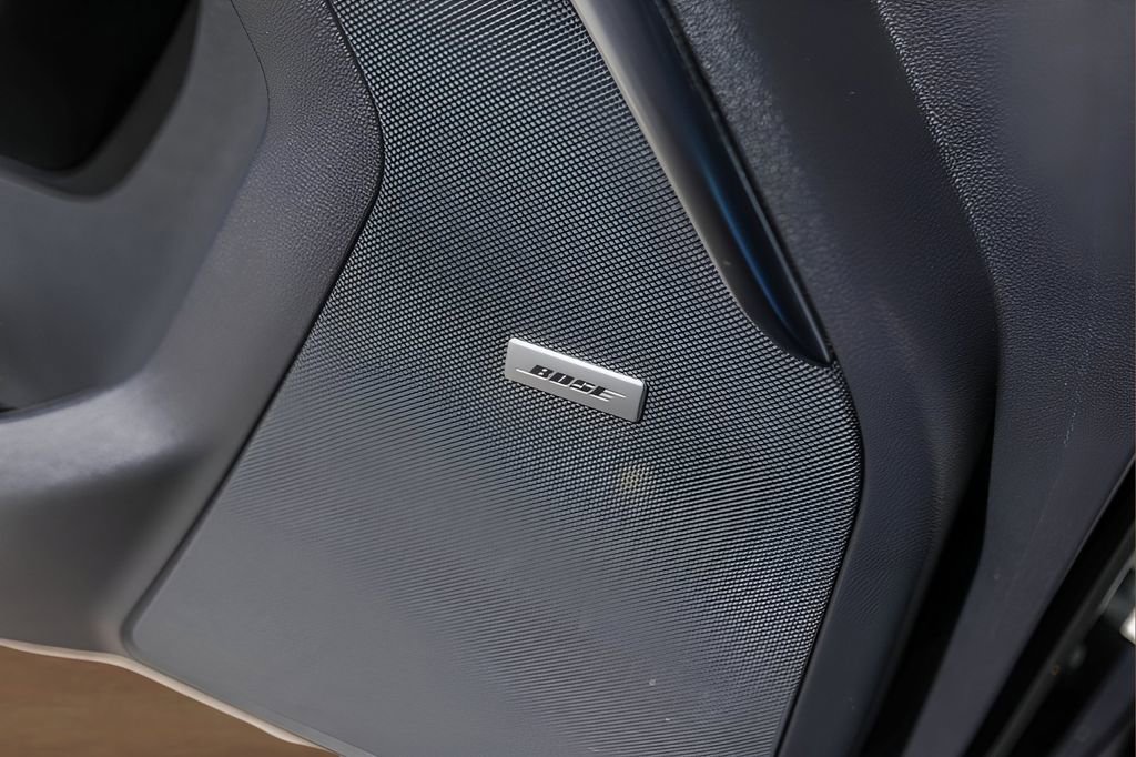 Used 2024 GMC Yukon XL Denali w/ Max Trailering Package image 23