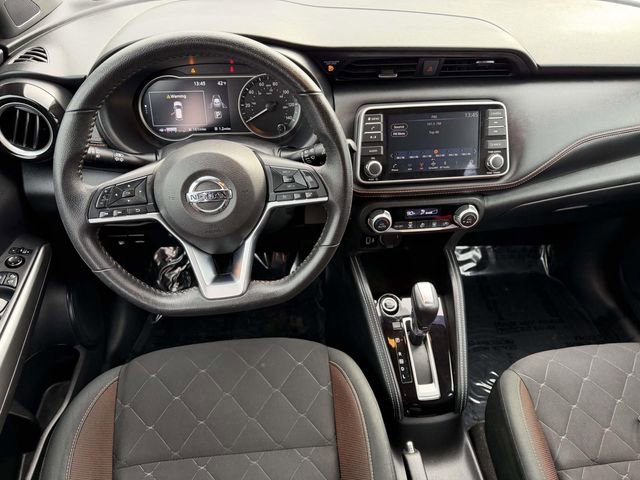 Used 2020 Nissan Kicks SR w/ Exterior Package image 13