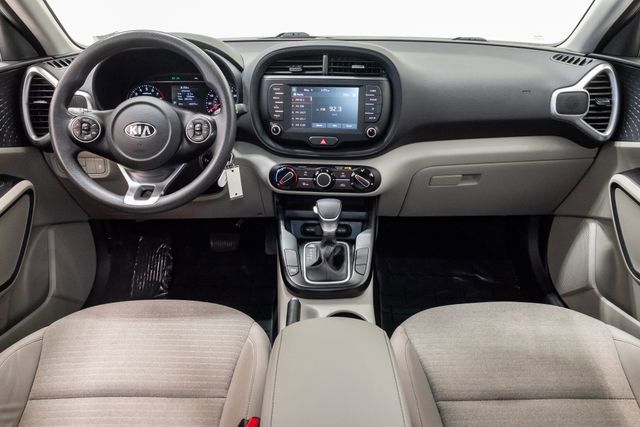 Used 2020 Kia Soul S FWD image 26
