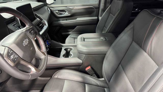 Used 2021 Chevrolet Tahoe RST w/ Luxury Package RWD image 28