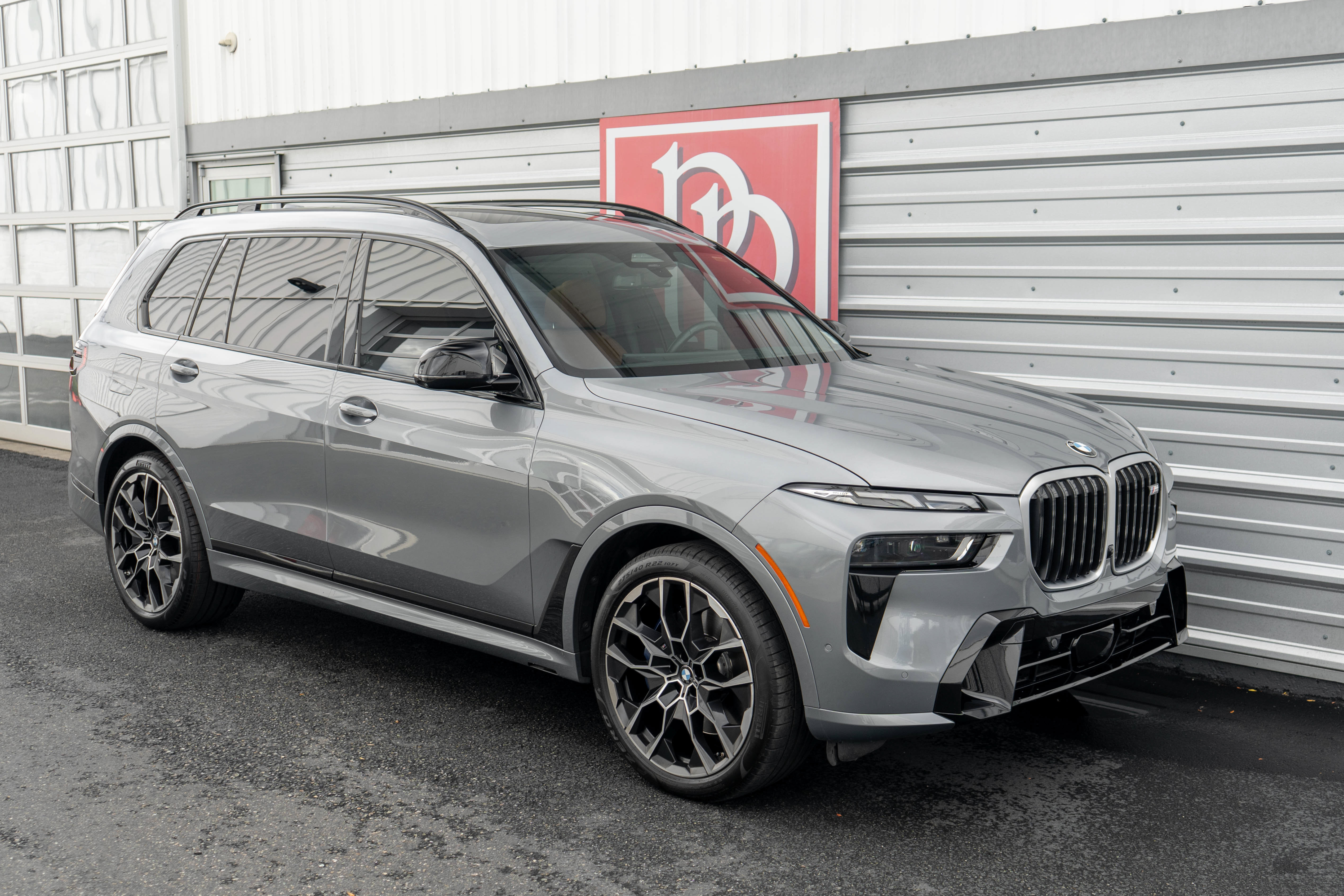 Used 2023 BMW X7 M60i AWD/4WD image 71
