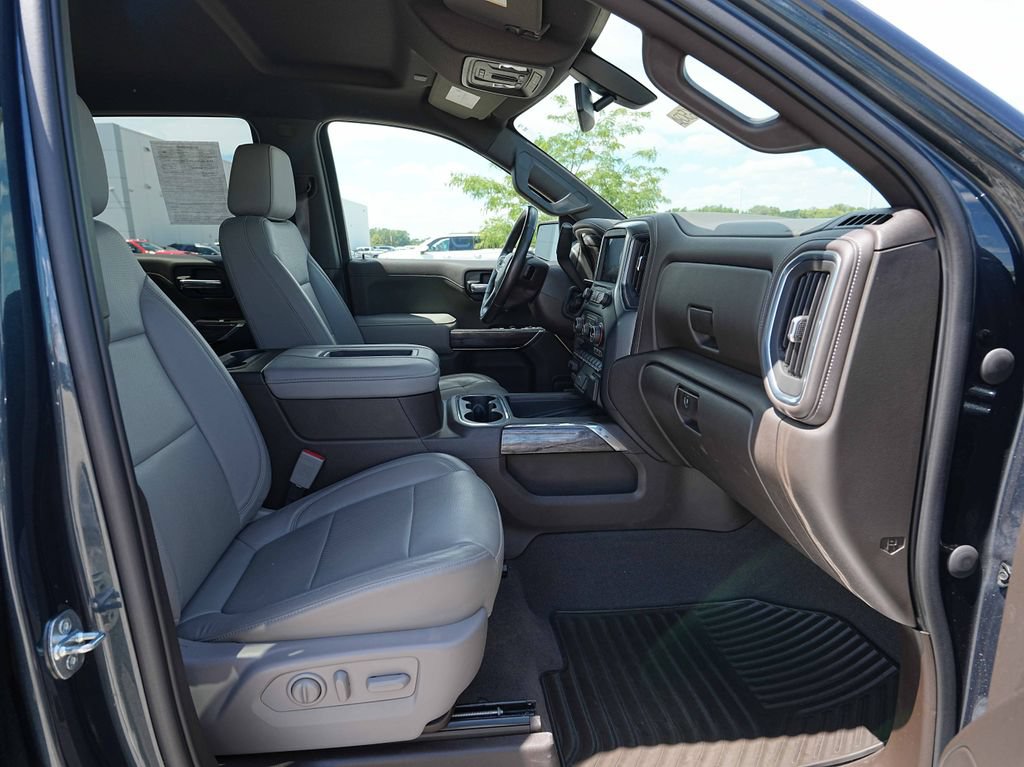 Used 2020 Chevrolet Silverado 1500 LTZ w/ LTZ Plus Package AWD/4WD image 24