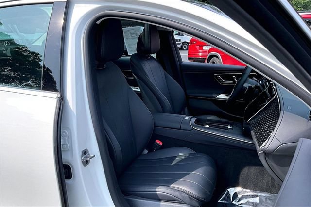 Certified 2025 Mercedes-Benz E 350 4MATIC Sedan image 7