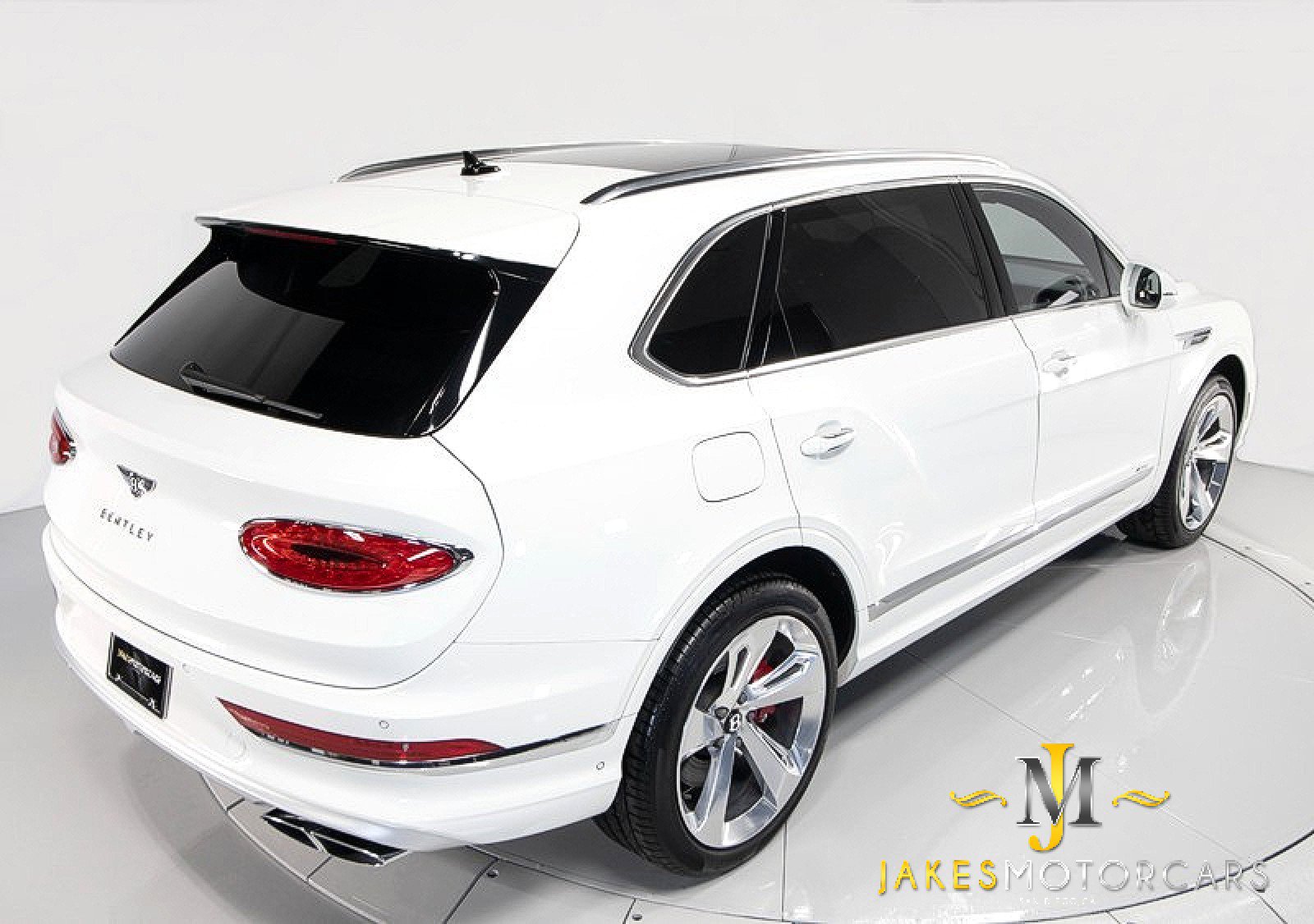 Used 2023 Bentley Bentayga Extended Wheelbase image 13