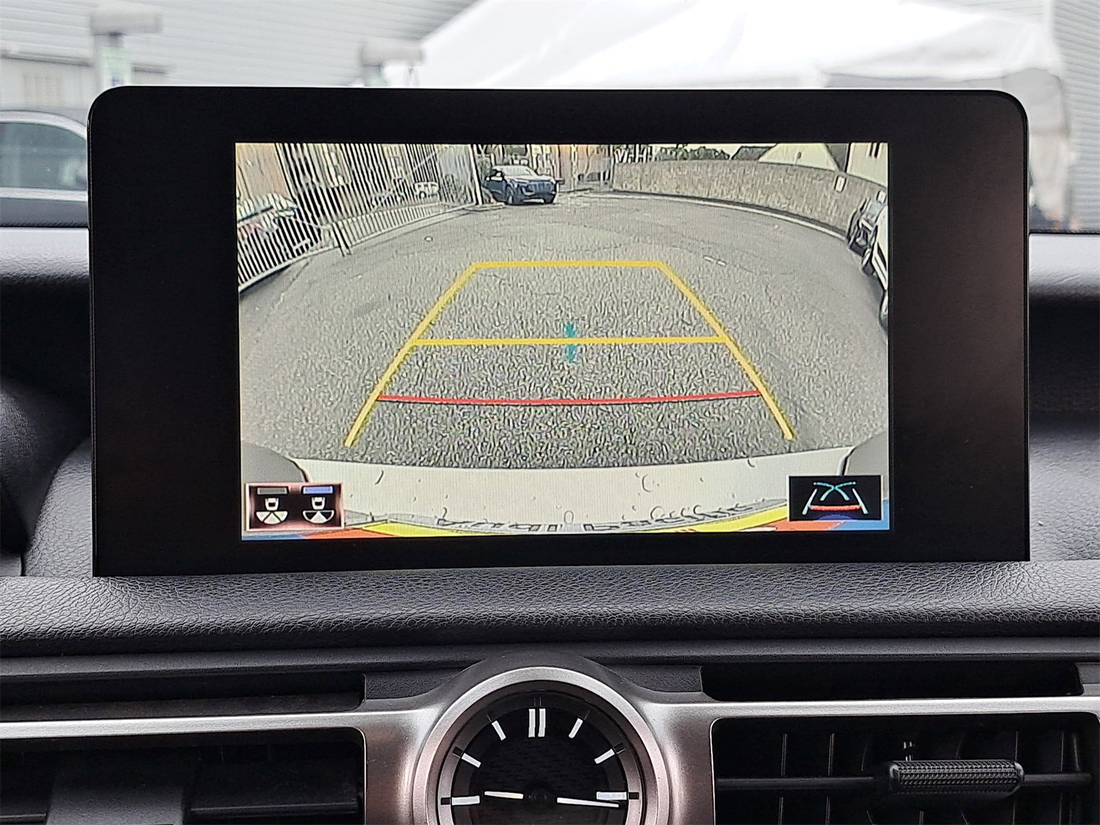 Used 2021 Lexus IS 300 300 image 26