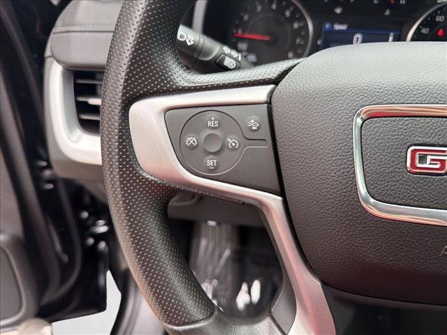Used 2024 GMC Terrain SLE AWD/4WD image 13
