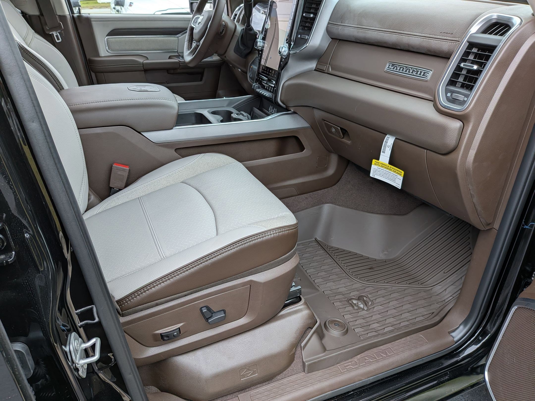 New 2026 RAM 2500 Laramie image 35