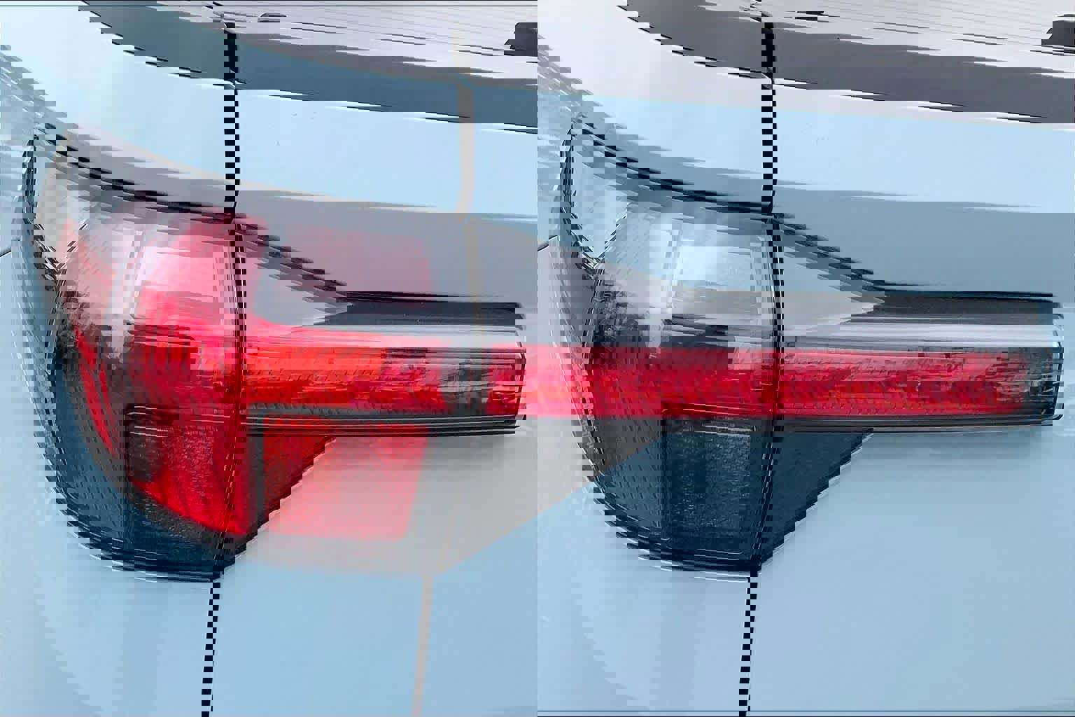 Used 2023 Hyundai Santa Cruz SEL Premium w/ Cargo Package image 28