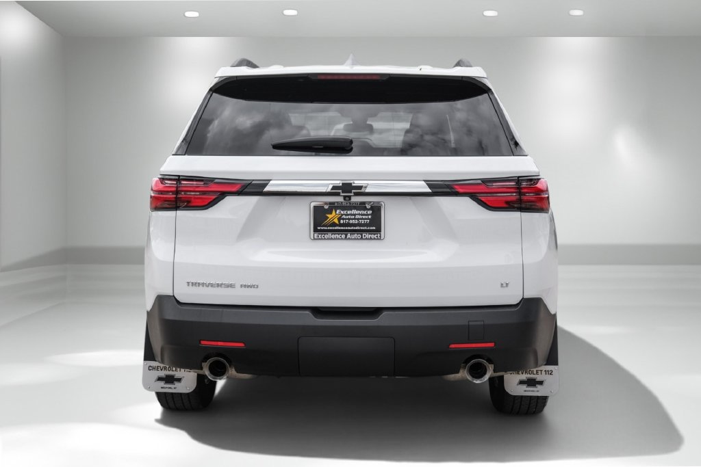 Used 2023 Chevrolet Traverse LT AWD/4WD image 9
