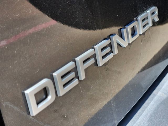 Used 2024 Land Rover Defender 110 S image 12