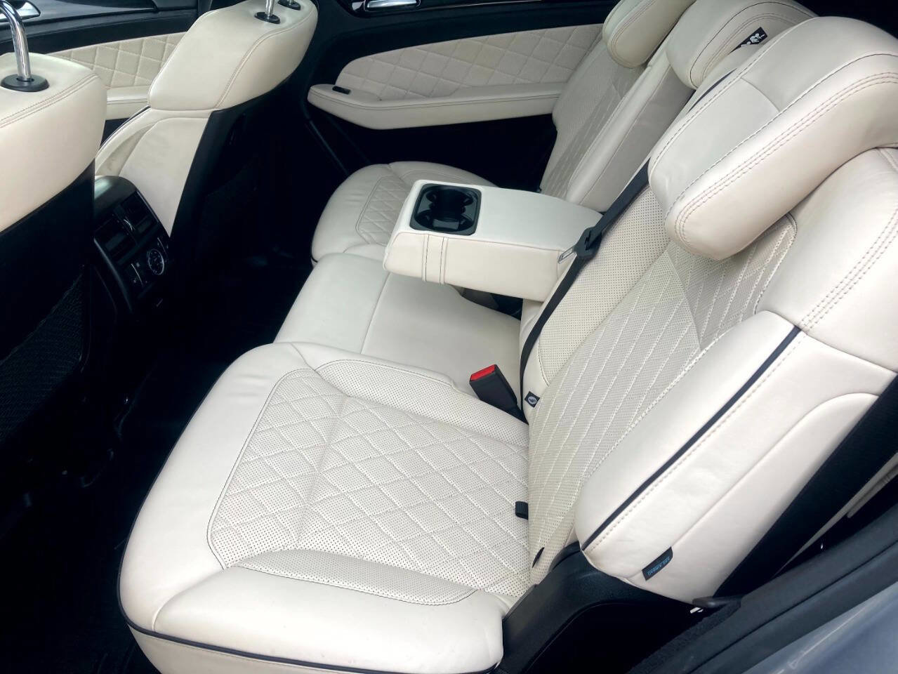 Used 2016 Mercedes-Benz GL 320 BlueTEC 4MATIC image 17