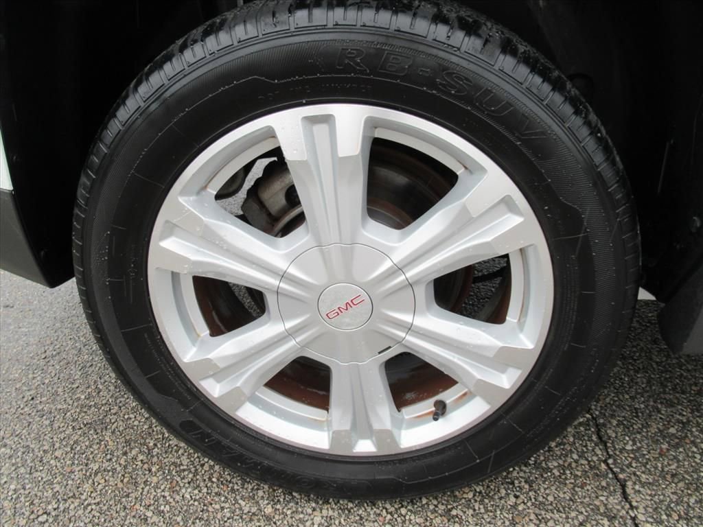 Used 2017 GMC Terrain SLT image 8