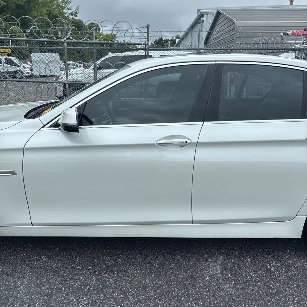 Used 2016 BMW 535i xDrive Sedan AWD/4WD image 3