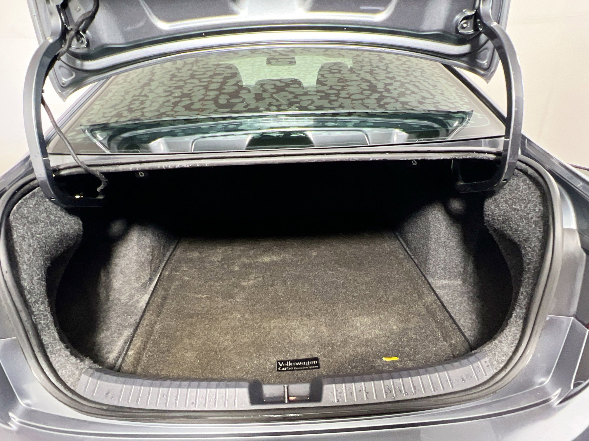 Used 2019 Volkswagen Jetta S w/ Driver Assistance Package image 33