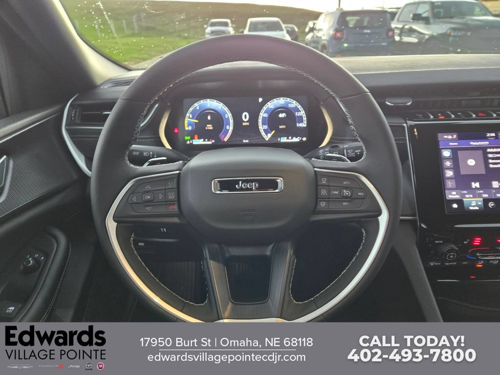 New 2026 Jeep Grand Cherokee L 4WD image 17