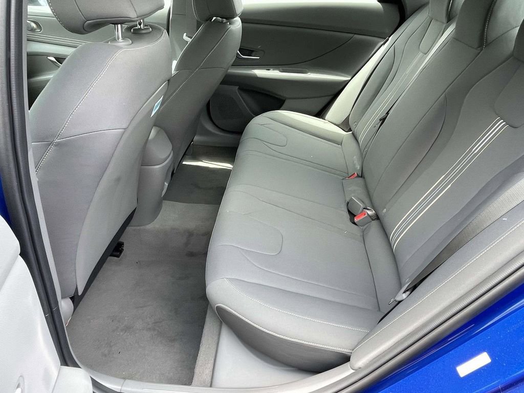 Used 2025 Hyundai Elantra Sport FWD image 10