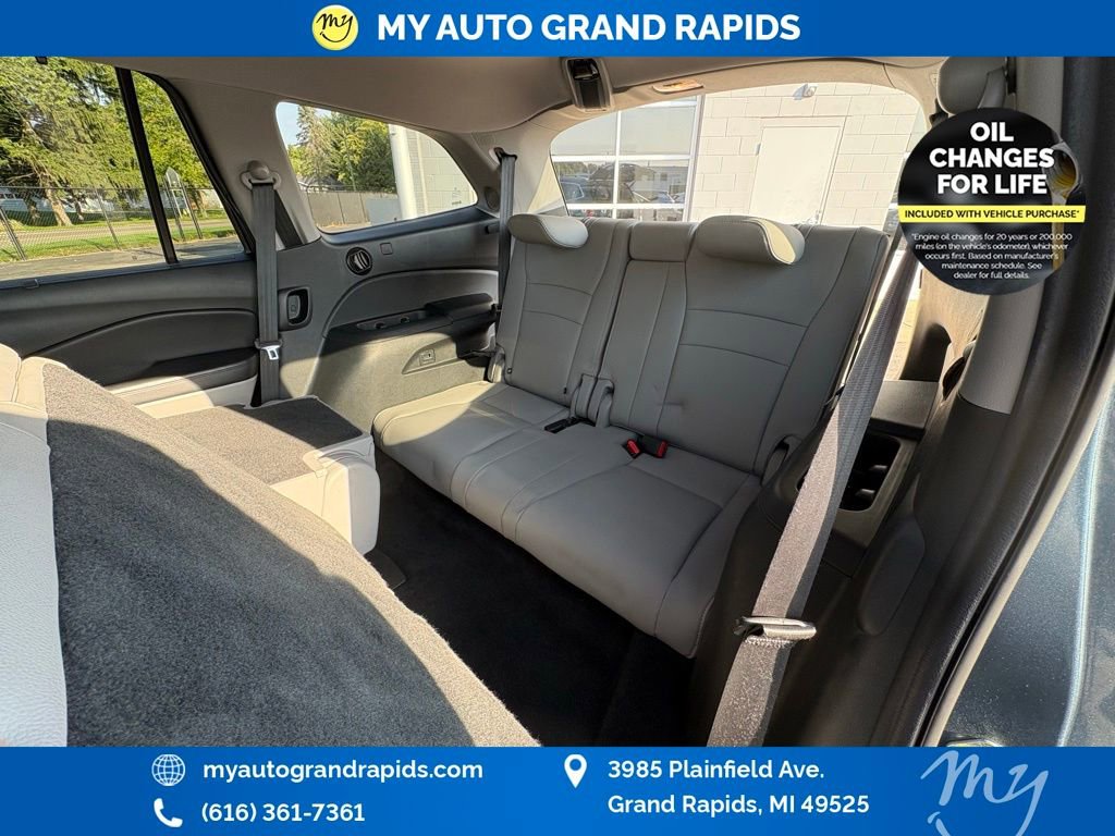 Used 2020 Honda Pilot Touring image 15