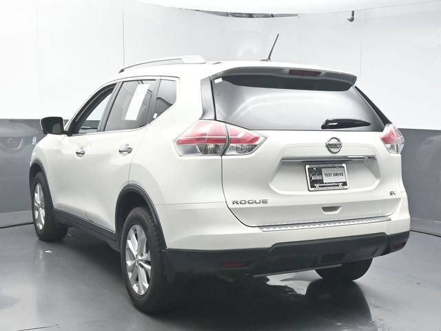 Used 2015 Nissan Rogue SV w/ SV Premium Package FWD image 6