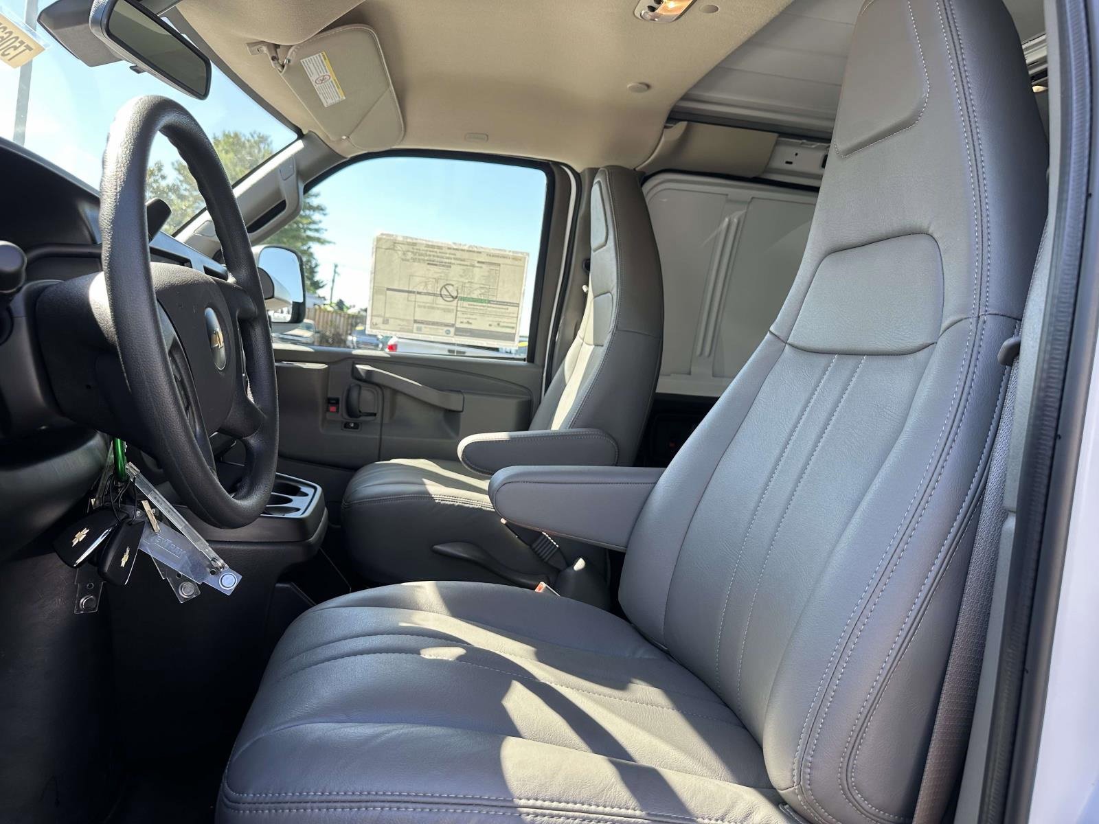 New 2025 Chevrolet Express 2500 w/ Safety Package image 19