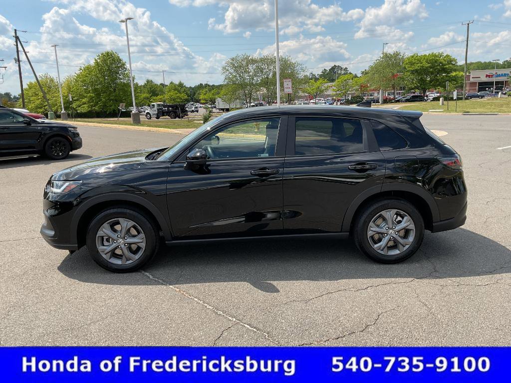 Used 2026 Honda HR-V LX image 3