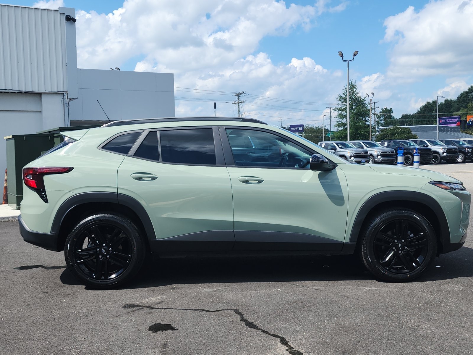 Used 2025 Chevrolet Trax ACTIV w/ Driver Confidence Package FWD image 6