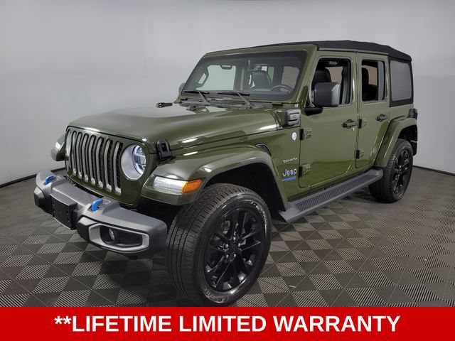 Used 2022 Jeep Wrangler Unlimited Sahara AWD/4WD image 3