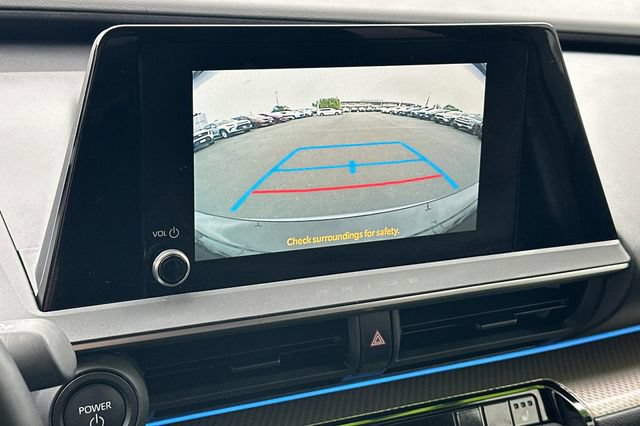 Used 2025 Toyota Prius XLE FWD image 24