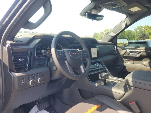 New 2025 GMC Sierra 1500 AT4 w/ Technology Package AWD/4WD image 18