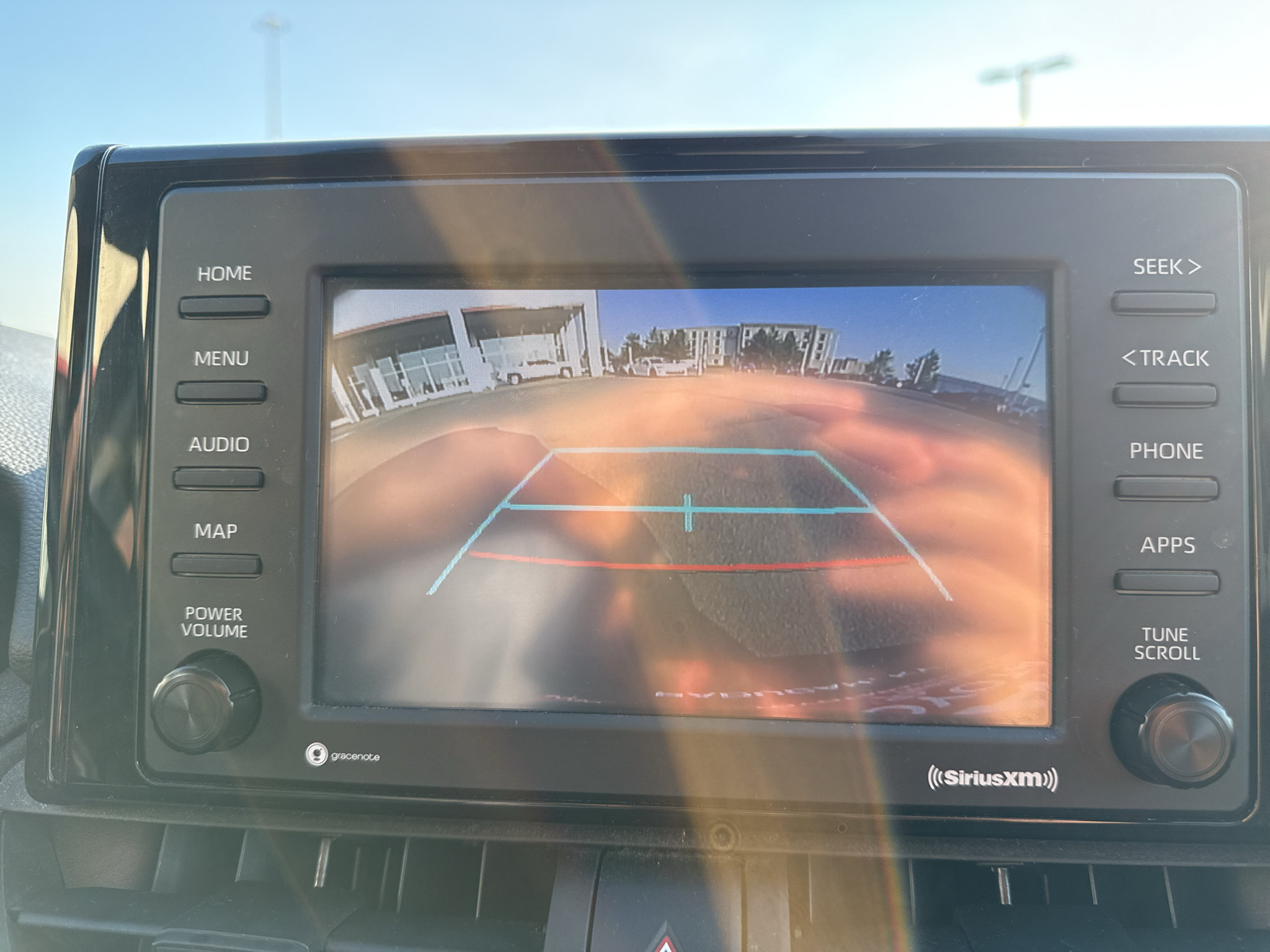 Used 2022 Toyota RAV4 LE FWD image 20
