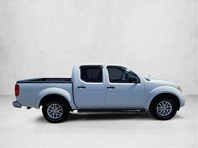 Used 2016 Nissan Frontier SV w/ SV Value Truck Package RWD image 4