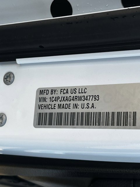 Certified 2024 Jeep Wrangler Willys image 33