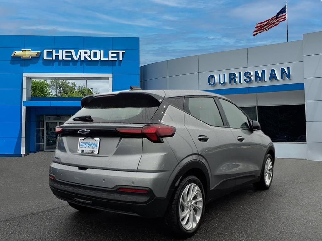 New 2027 Chevrolet Bolt LT w/ Comfort Package image 3